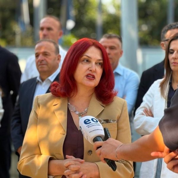 PDK nastavlja akciju ispred Vlade:&hellip;