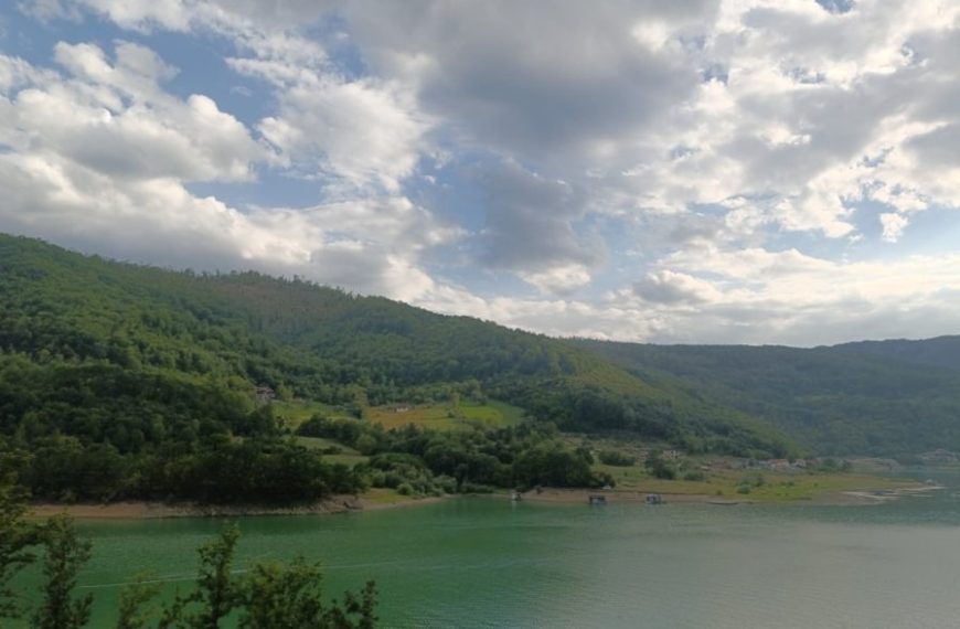 Pacoli: Nastavićemo sa uklanjanjem ilegalnih objekata i zaštitom obala jezera