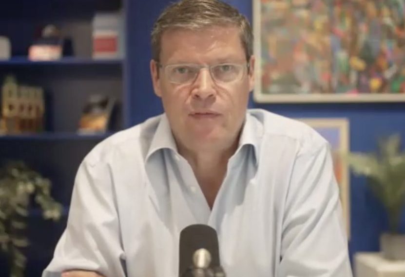 Džejms Ker-Lindzi: „Kosovo je primer u kojoj su sve strane dosledno birale loše poteze“