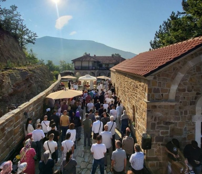 Obeležena hramovna slava manastira Ulije kod Leposavića