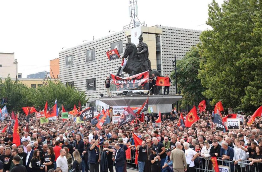 Organizacija ratnih veterana OVK organizuje sutra svenarodni protest u Prištini