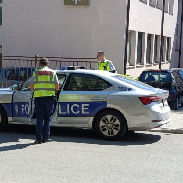 Policija apeluje na poštovanje zakona…