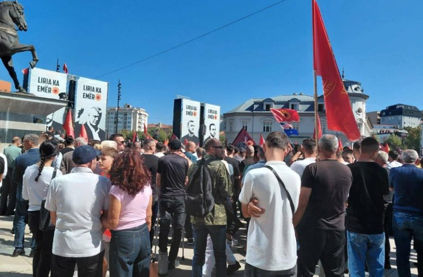Nakon masovnih skupova u Prištini, protesti podrške osuđenim liderima OVK i u dijaspori