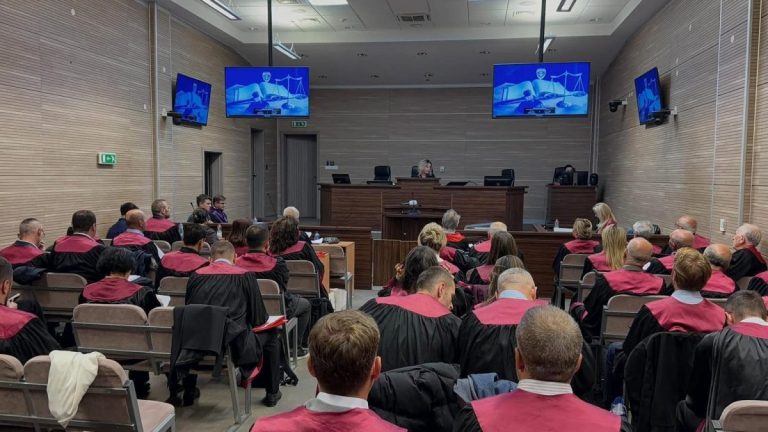 Sud dozvolio suđenje u odsustvu za 53 optuženih za ratne zločine u Meji