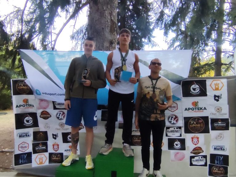 Ognjen Vasić pobednik prve drumske trke „Put tvrđave Zvečan“