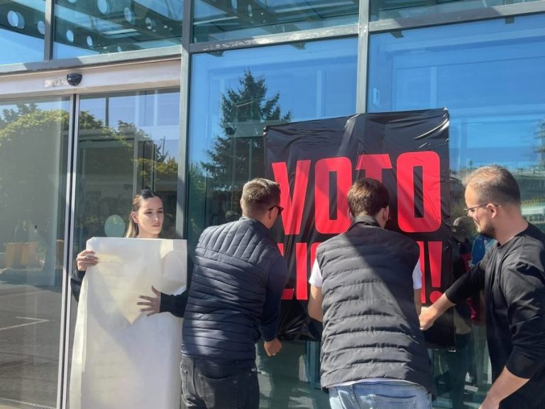 Protest ispred Ministarstva pravde: „Vreme za opravdanja isteklo,&hellip;