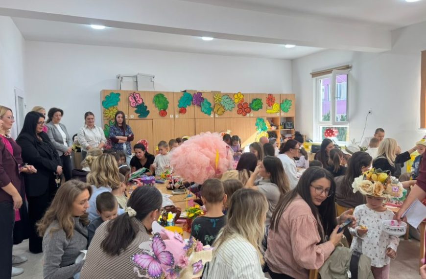 „Da bi deca srećna bila – ljubav i poštovanje, a ne sila“