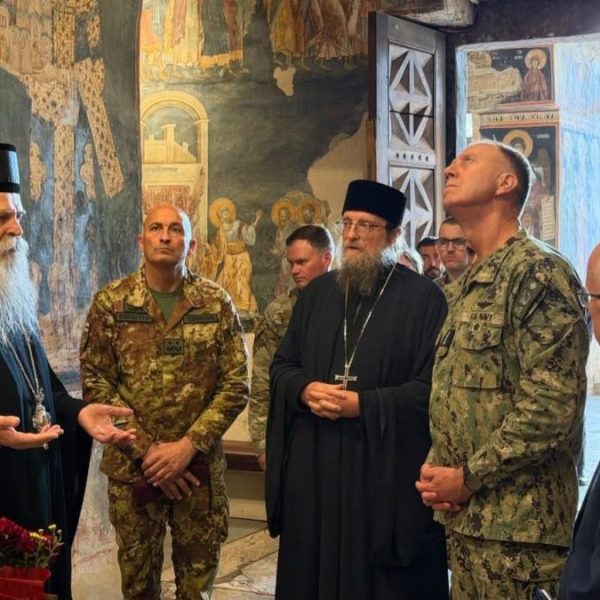 Vergori posetio manastir Gračanicu i&hellip;
