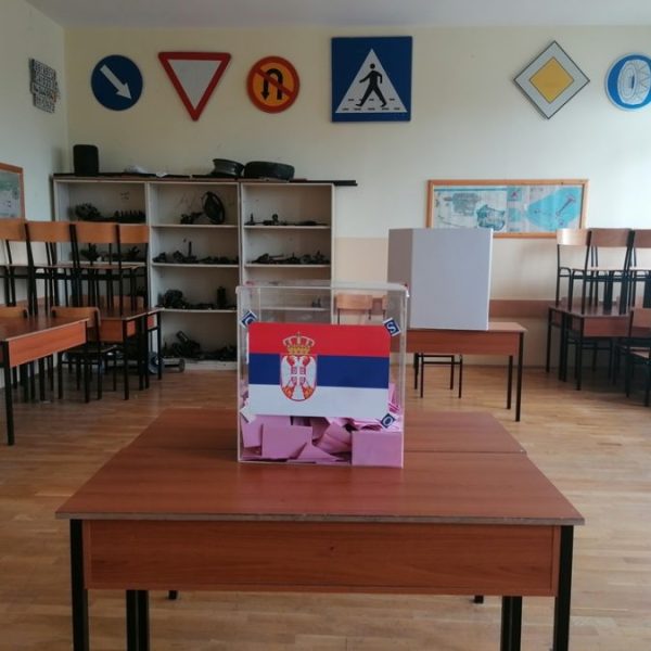 U nedelju vanredni parlamentarni izbori&hellip;