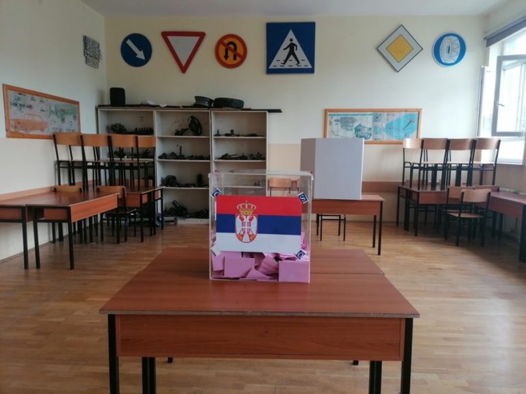 U nedelju vanredni parlamentarni izbori u Srbiji, izborna&hellip;